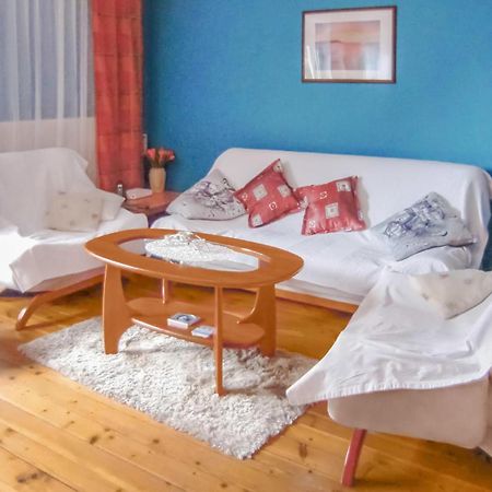 Amazing Home In Kolczewo With Sauna Екстериор снимка
