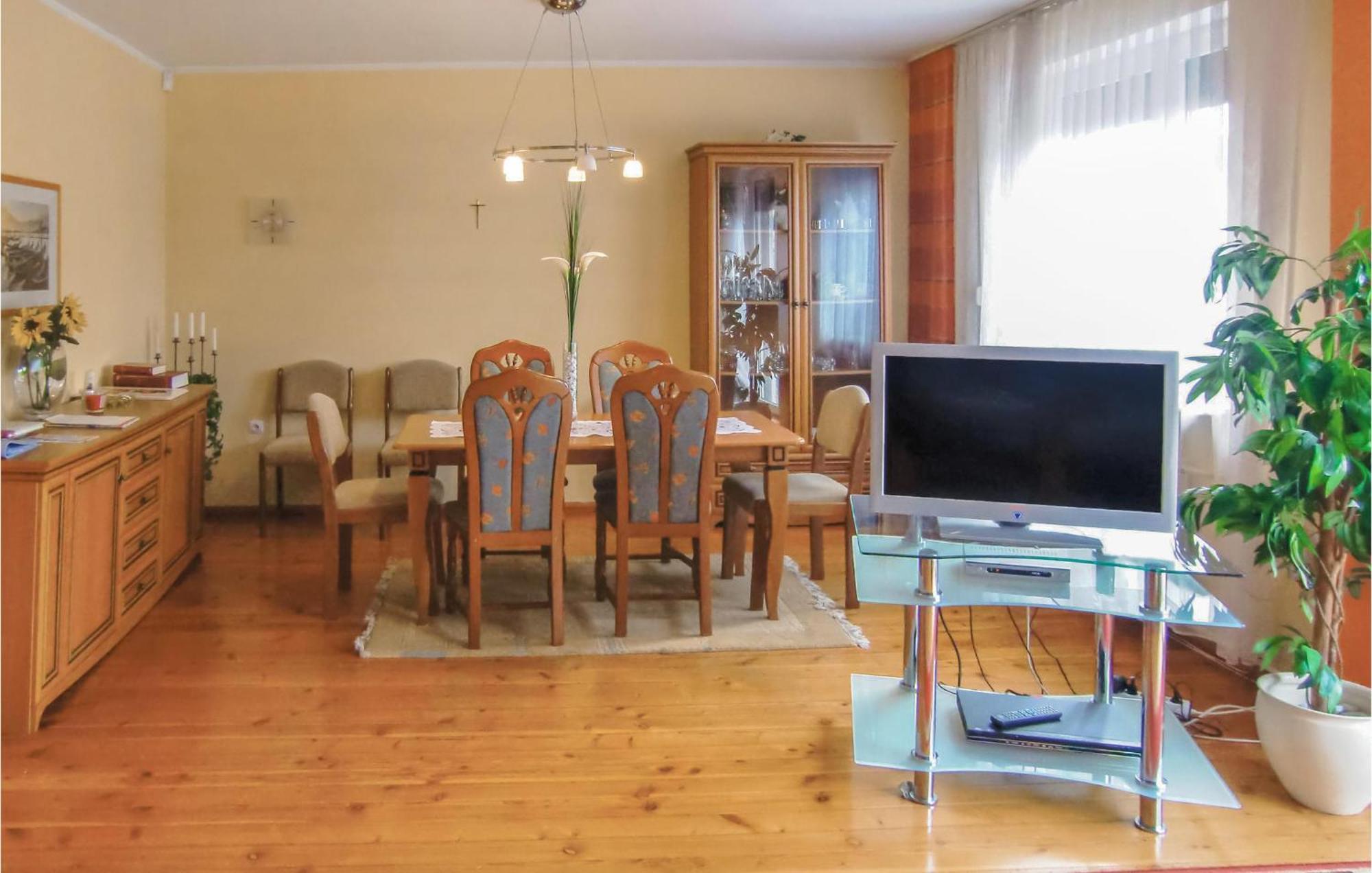 Amazing Home In Kolczewo With Sauna Екстериор снимка