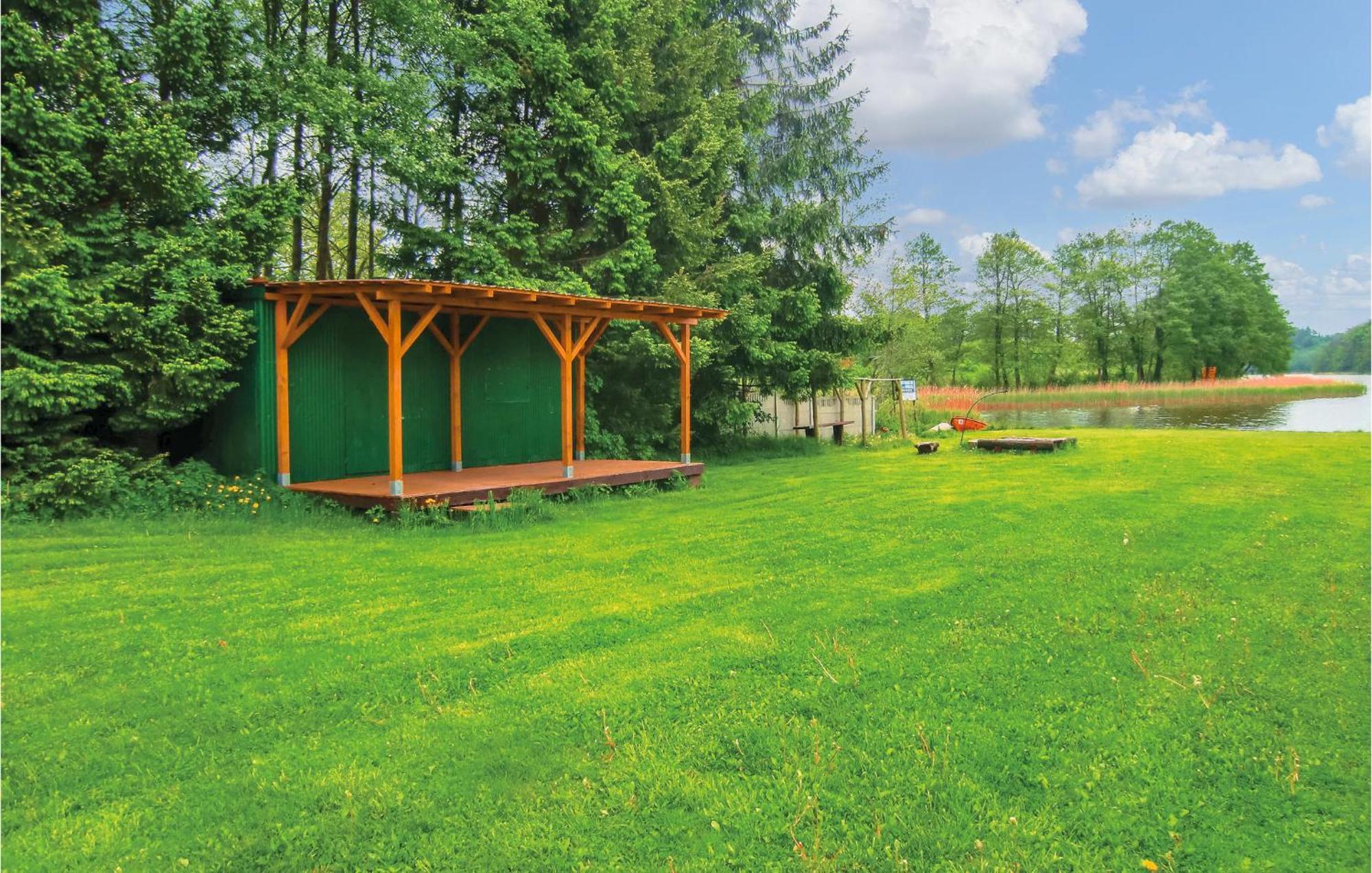 Amazing Home In Kolczewo With Sauna Екстериор снимка